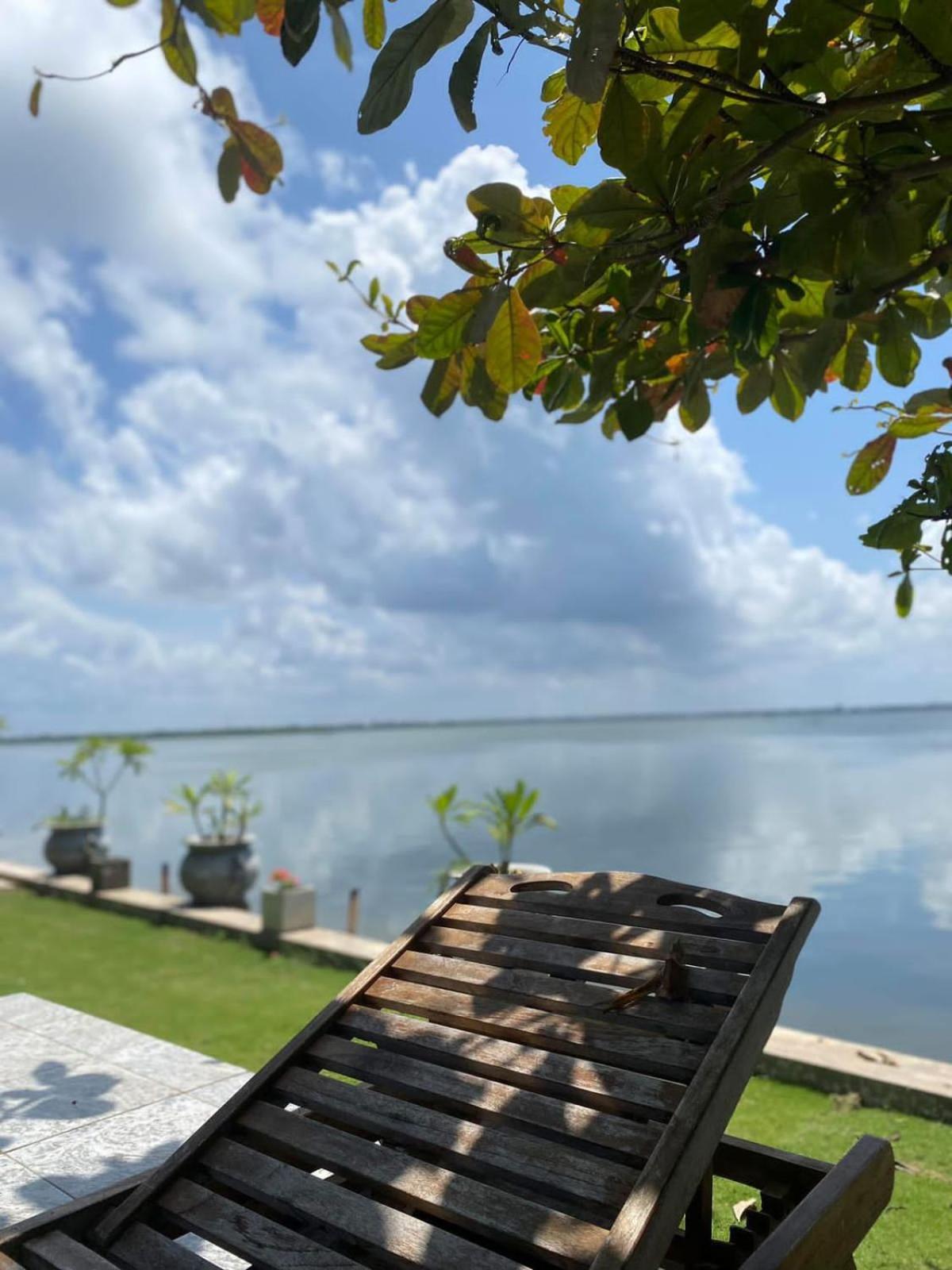 Lagoon Bay Resort Negombo Exterior foto